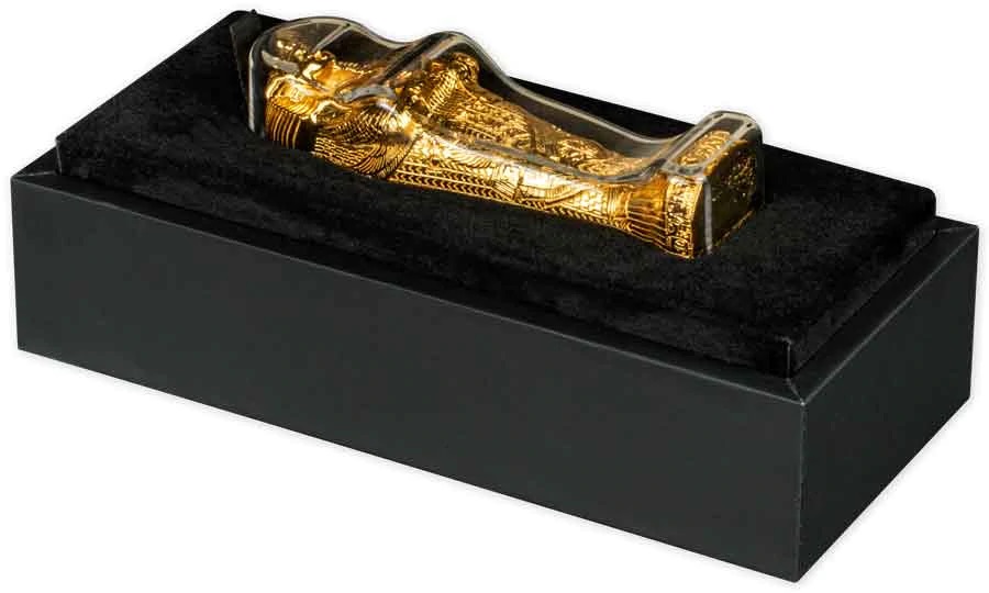 Solomon2022_Tutankhamun-Sarcophagus-Box_opened_oblique_1024x1024.jpg